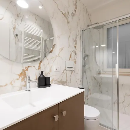 Apartment Vittorio Emanuele Grand Rome